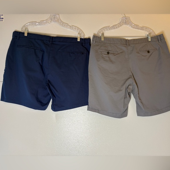 Bonobos Men's‎ Shorts in Navy and Gray - Picture 2 of 5